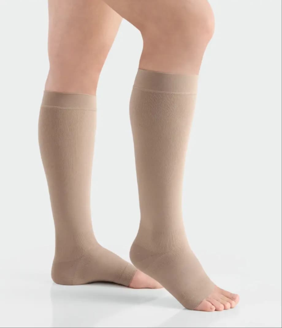 Juzo Move AD Compression Stockings, Below Knee